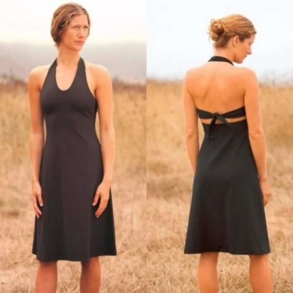 Patagonia Elegant Black Backless Dress
